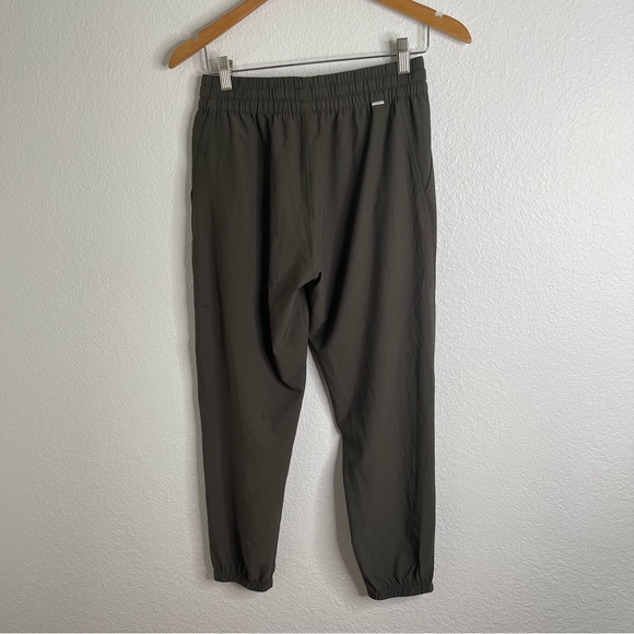 Vuori Miles Jogger Pants Olive Green Size Small - Picture 5 of 5
